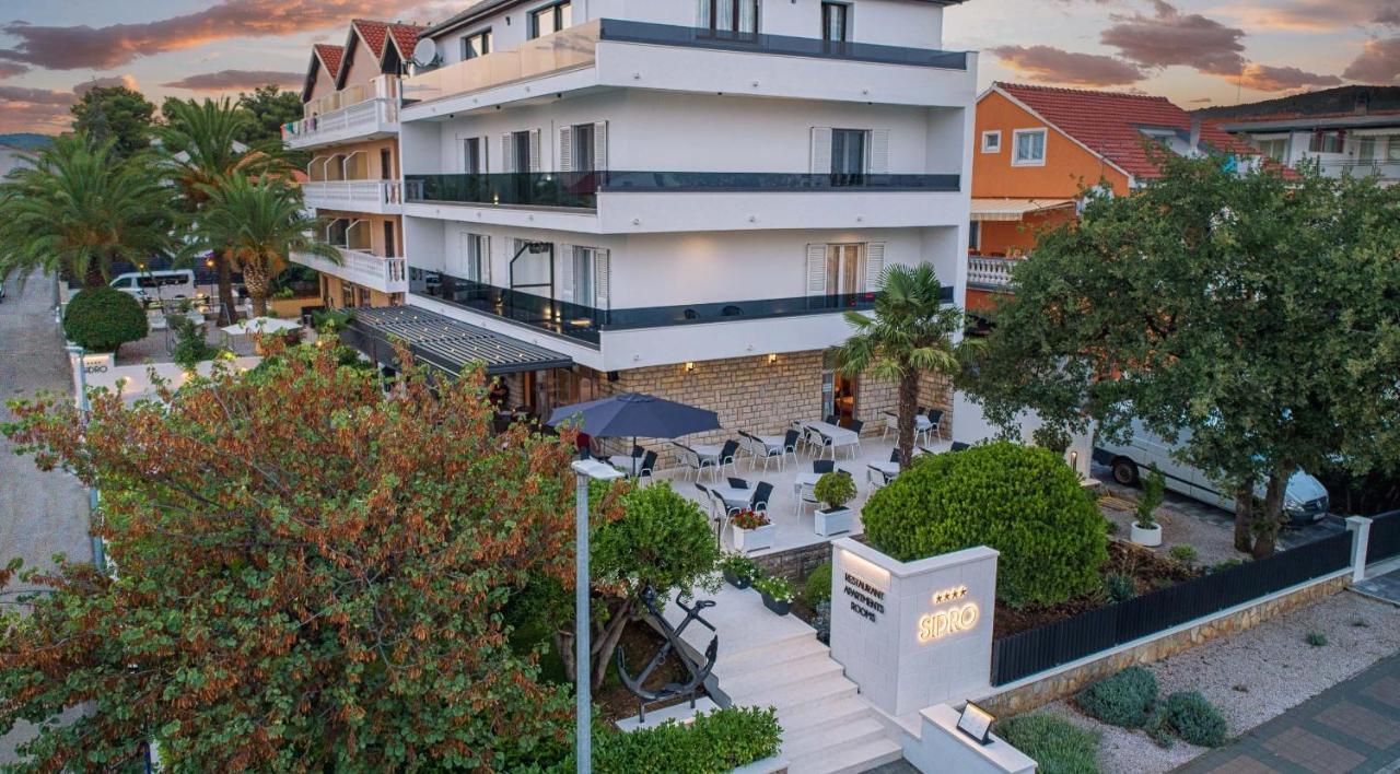 B&B Sidro Vodice Bagian luar foto